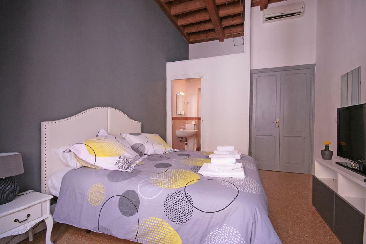 רומא Trastevere 3 Bedrooms מראה חיצוני תמונה